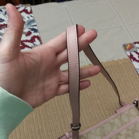 Coach crossbody/ shoulder bag - Picture 3 of 7